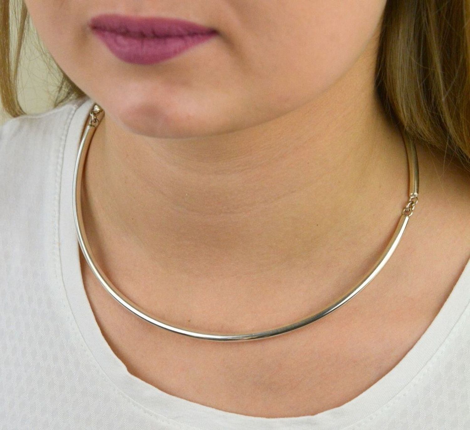 Srebrny naszyjnik rurka DIA-NSZ-5587-925. Naszyjnik damski. Srebrny naszyjnik damski. Naszyjnik rurka. naszyjnik sztywny typu rurka..jpg